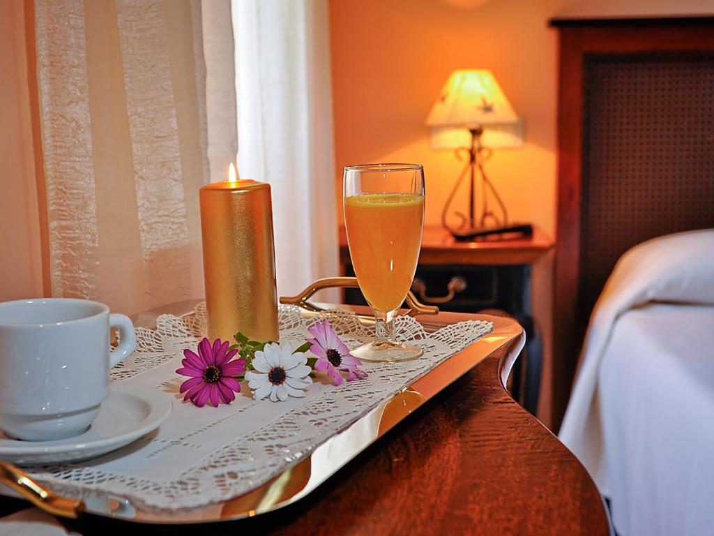 A bed or beds in a room at Casa Ceferinos