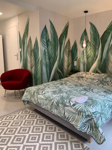 Postel nebo postele na pokoji v ubytování Apartamenty i pokoje blisko morza Gryfa Pomorskiego 54 Międzyzdroje