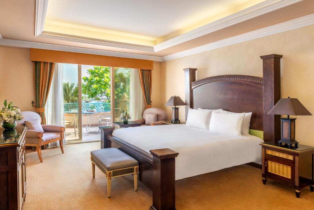 Al Raha Beach Resort & Spa - Resim 44