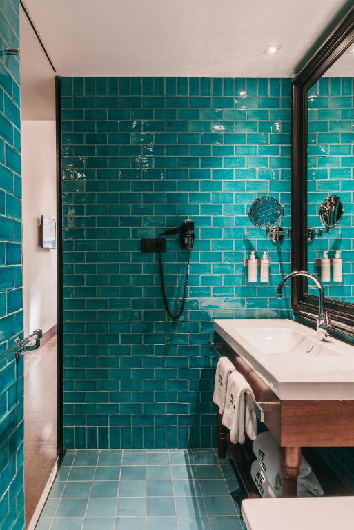 Hotel Pulitzer Barcelona - 11