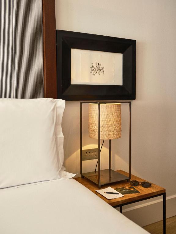 Hotel Pulitzer Barcelona - 3