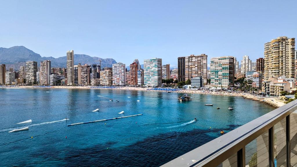 GEMELOS sea front apartment, Benidorm – Updated 2023 Prices