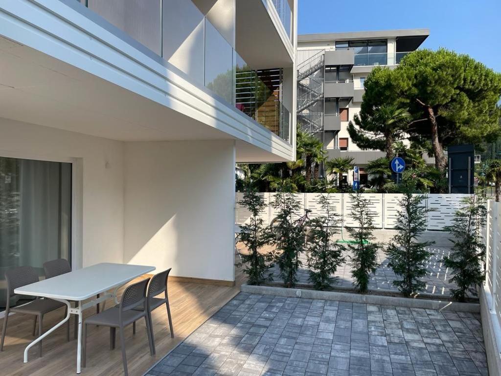 Balkón nebo terasa v ubytování Lake Side Suites