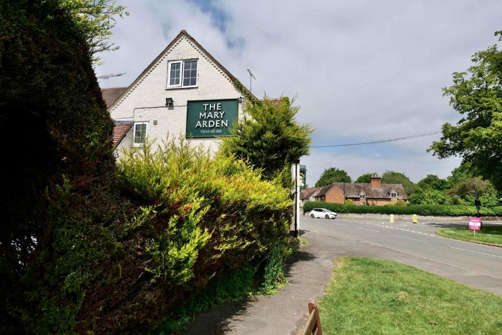 The Mary Arden Inn - Resim 11