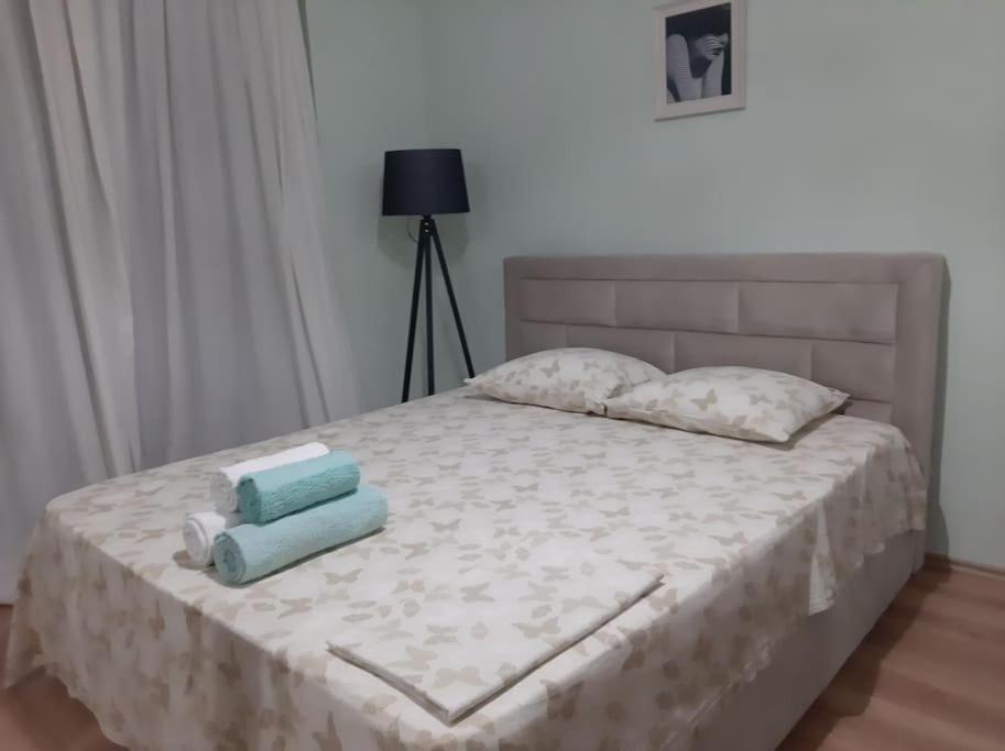 The Ionian Comfort Apartment- Beachfront Lungomare Promenade - Image 7