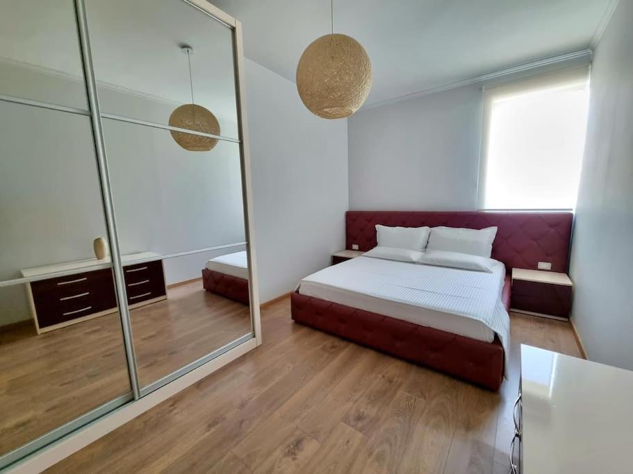 Vlora Central Apartment - Image 7