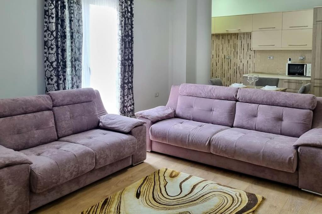 Vlora Central Apartment - Image 4