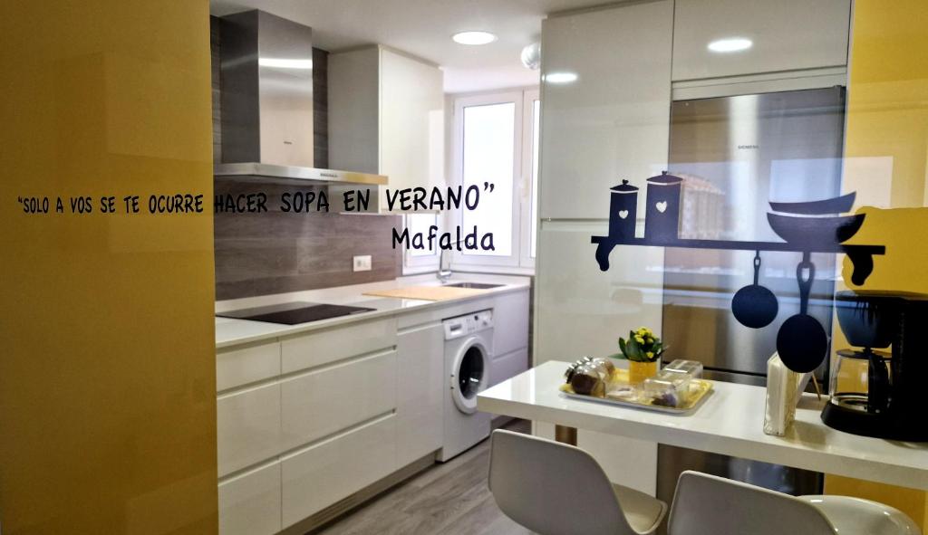 Soleado a un Paseo de la Catedral - 12