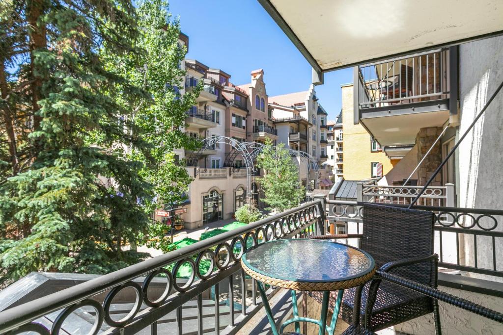 Balkón nebo terasa v ubytování Lift House Lodge, Vail Lionshead Studio Condo, Walk to Gondola