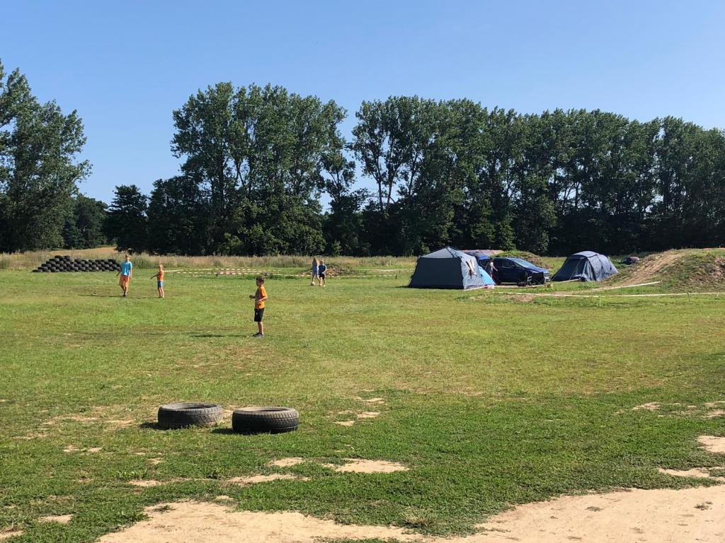 Camping im Offroadpark Ostsee inclusive Zelt, Wischuer – Aktualisierte  Preise für 2023