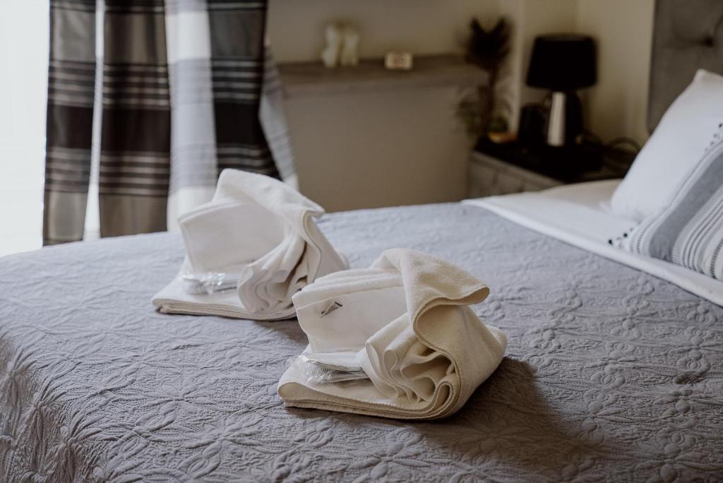 ROH Suites - Deluxe Room