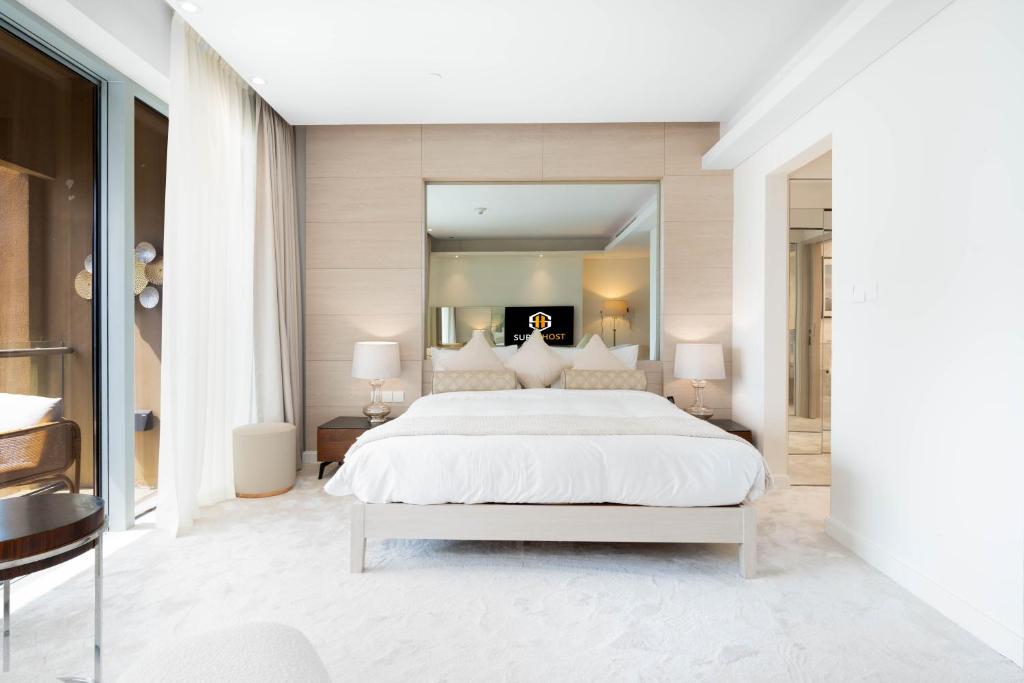 SuperHost EMAAR Residences Fashion Avenue - Address Dubai Mall - Studio With Balcony