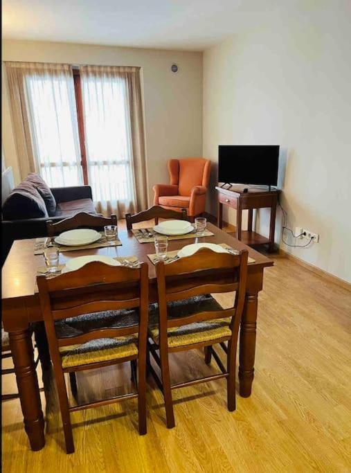 TV a/nebo společenská místnost v ubytování Increible Apartamento Solanelles