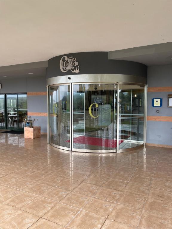 The lobby or reception area at Hospedium Hotel Doña Mafalda de Castilla