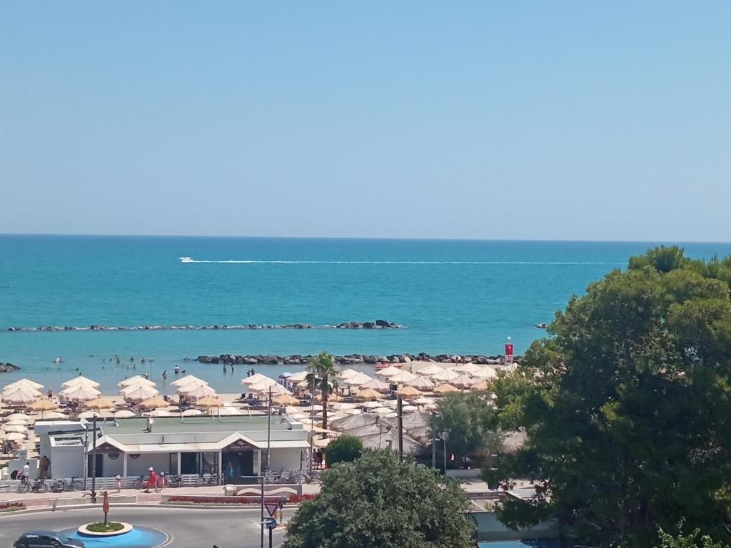 Fotografia z galérie ubytovania Residence LA VELA fronte mare v destinácii Montesilvano