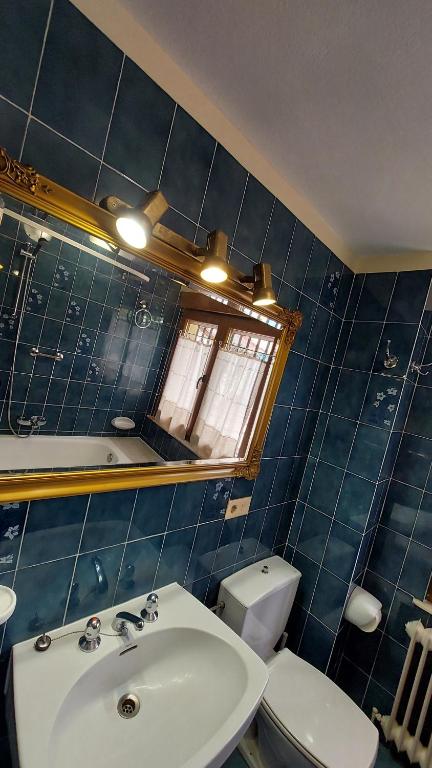 Koupelna v ubytování Villa Isabel 2 Llaves