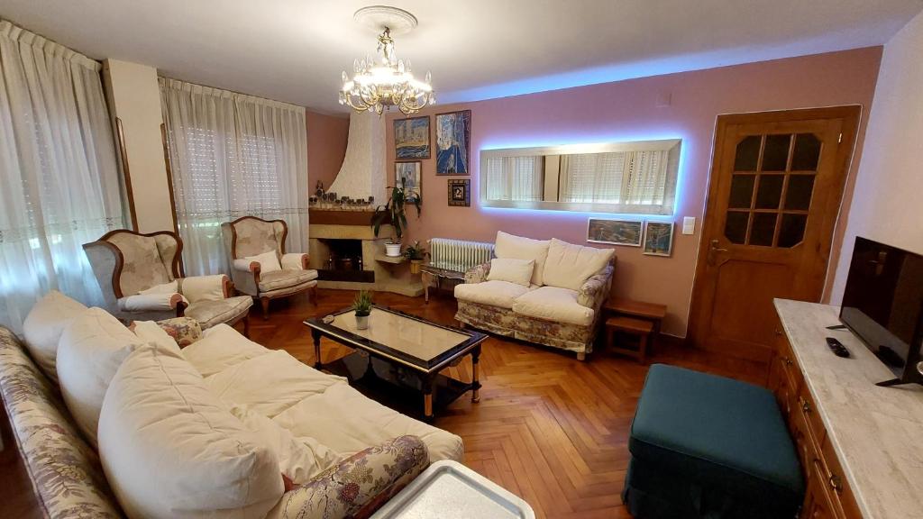 Posezení v ubytování Villa Isabel 2 Llaves