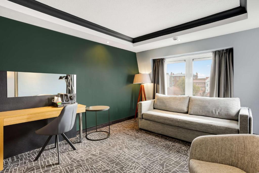 Radisson Hotel York - Family Room