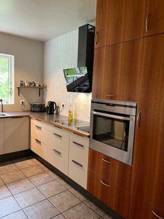 Kuchyň nebo kuchyňský kout v ubytování Jökla Guesthouse