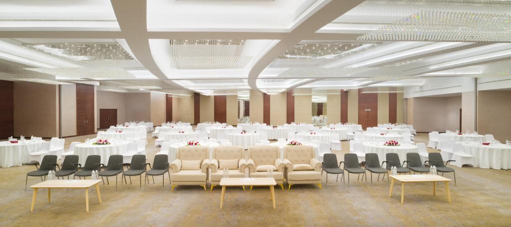 Posezení v ubytování IntercityHotel Muscat