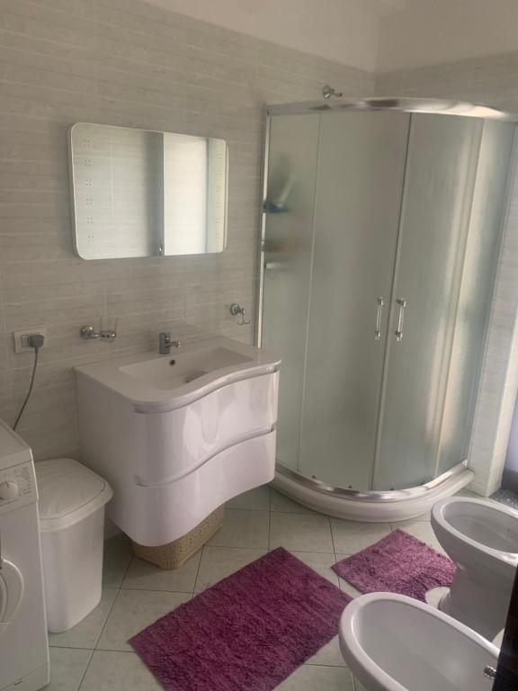 2 Bedroom Apartment - Image 2