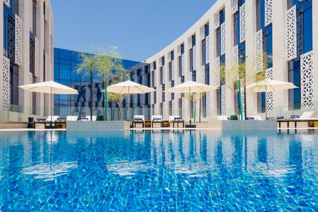 Bazén v ubytování IntercityHotel Muscat nebo v jeho okolí