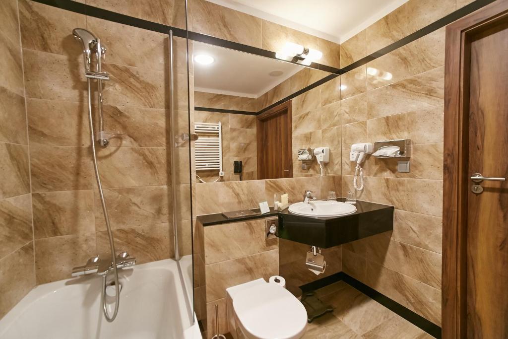 Holiday Inn Krakow City Centre by IHG - Standard King Room