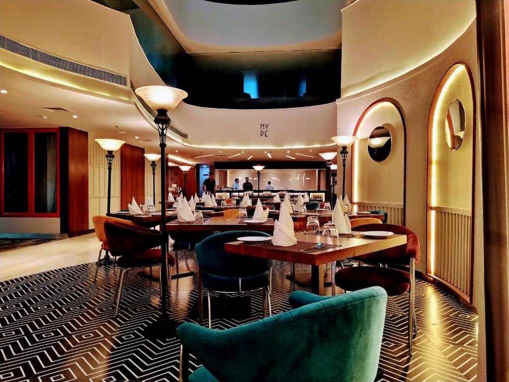 Posezení v ubytování Hyphen Business Hotel