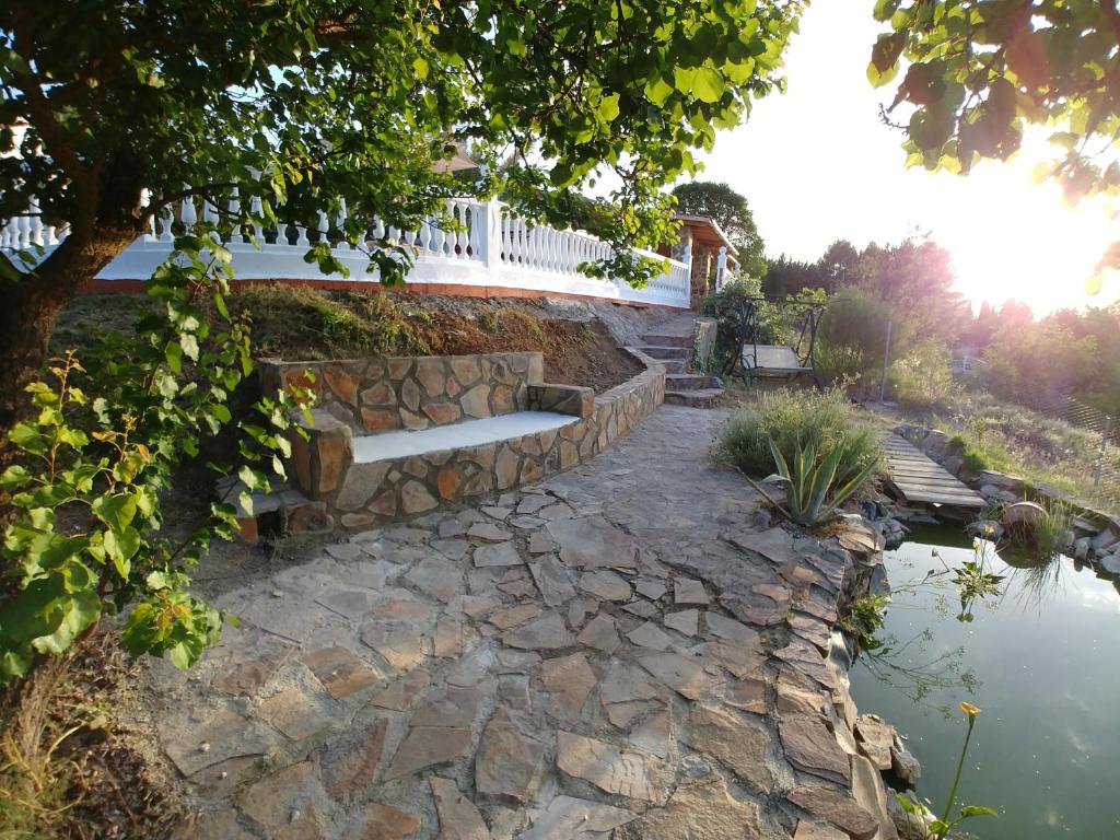 Fotografia z galérie ubytovania Ruhiges Ländliches Ferienhaus 6 Personen Privat Pool Wandern El Gollizno Route v destinácii Buenavista
