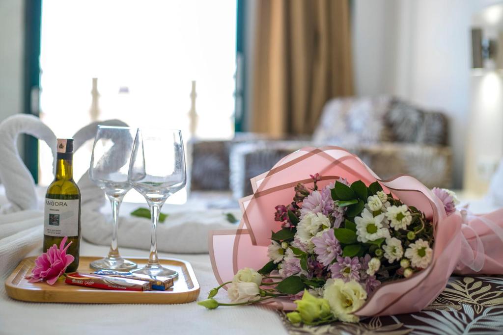 Postel nebo postele na pokoji v ubytování Bahar Hotels
