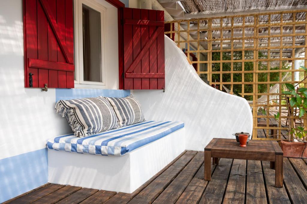 Posezení v ubytování Nômade Melides Eco Lodge