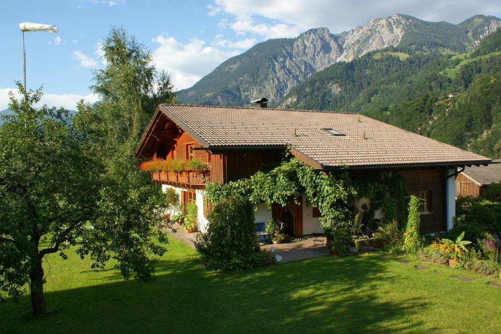Příroda nedaleko apartmánu