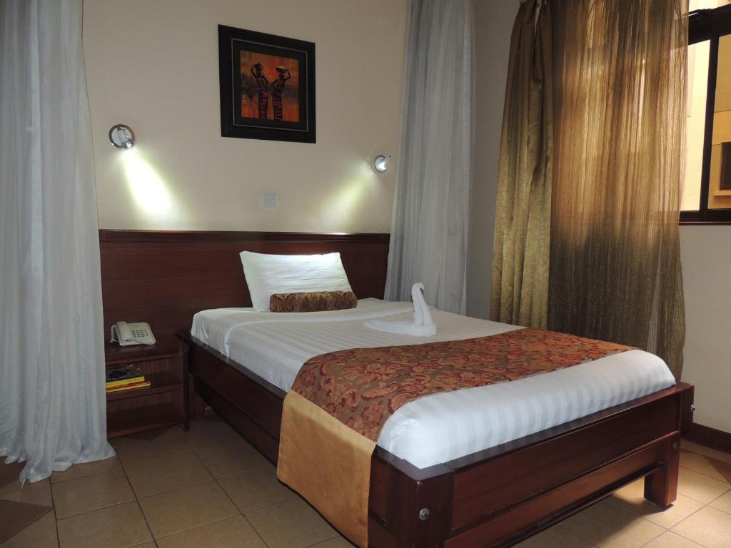 Hennessis Hotel - Chambre Simple Standard