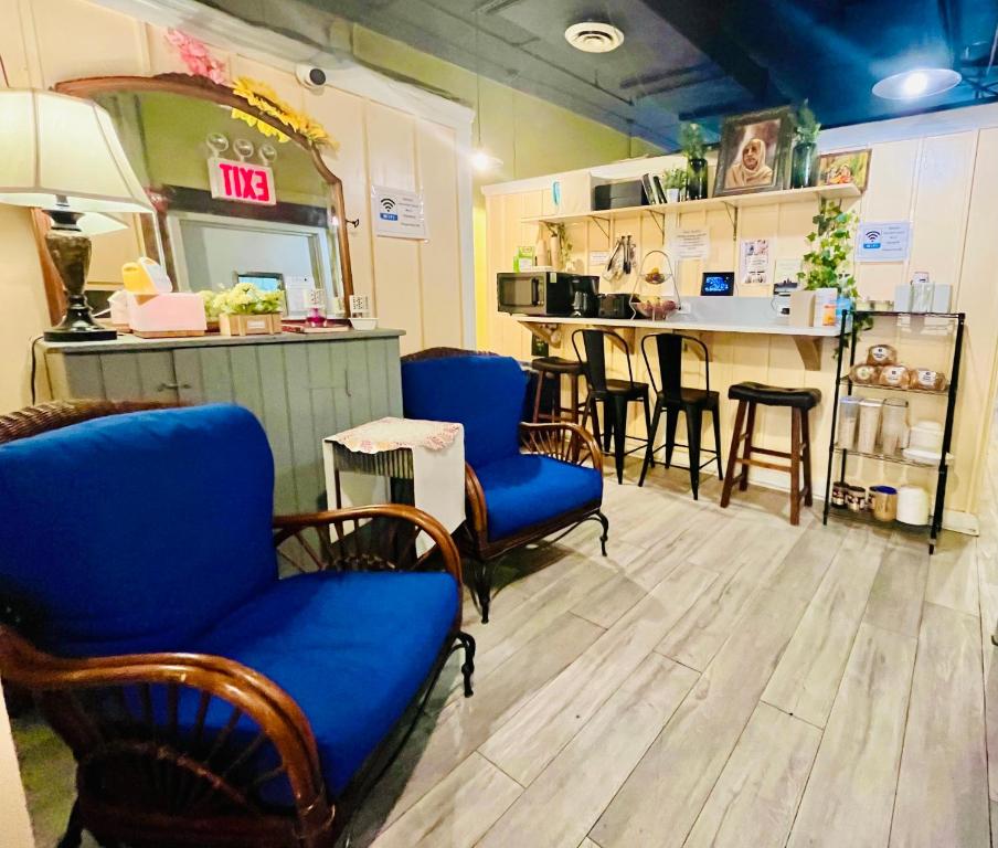 Kuchyň nebo kuchyňský kout v ubytování New York Spirit Retreats HOSTEL