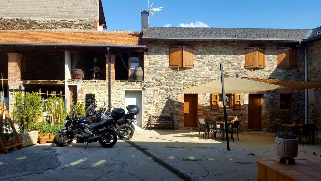 Budova, kde se aparthotel nachází