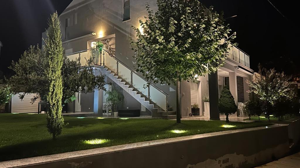 Apartmani Deluxe - Housity
