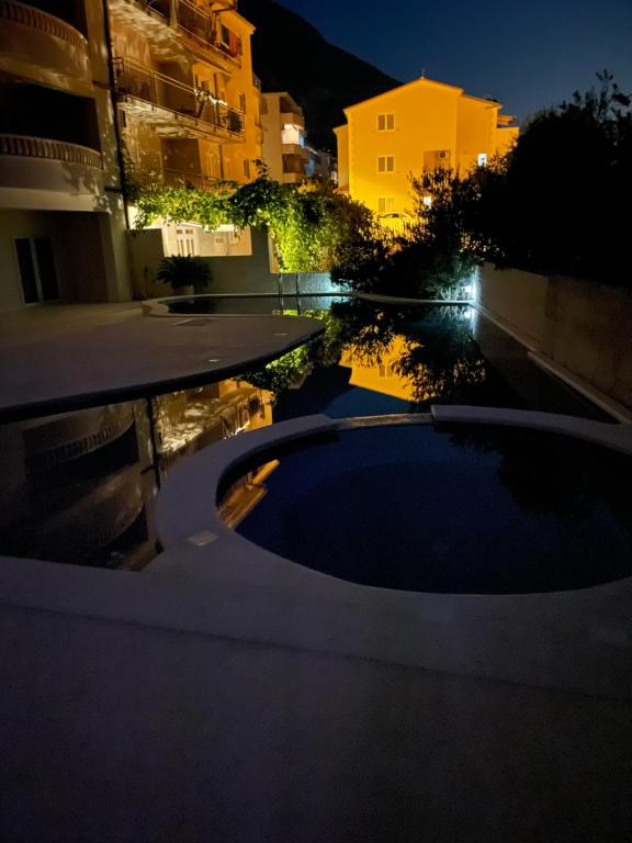 Bazén v ubytování Apartment Dalmatien Traumhaus nebo v jeho okolí