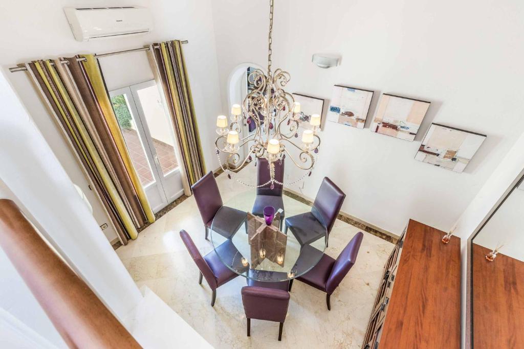 Posezení v ubytování Villa Las Brisas 86