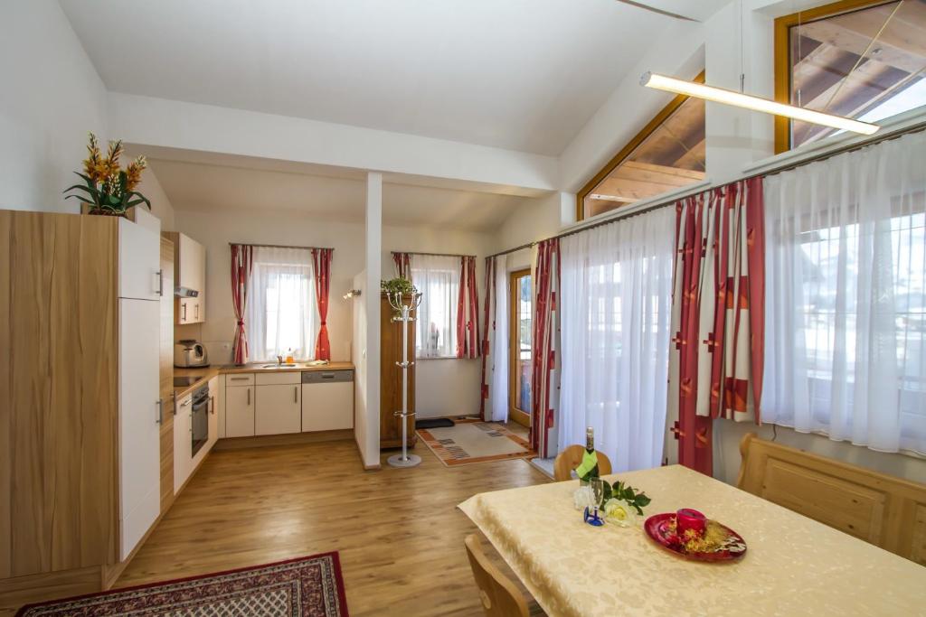 Fotografie z fotogalerie ubytování Gertis Ferienwohnung v destinaci Hochfilzen