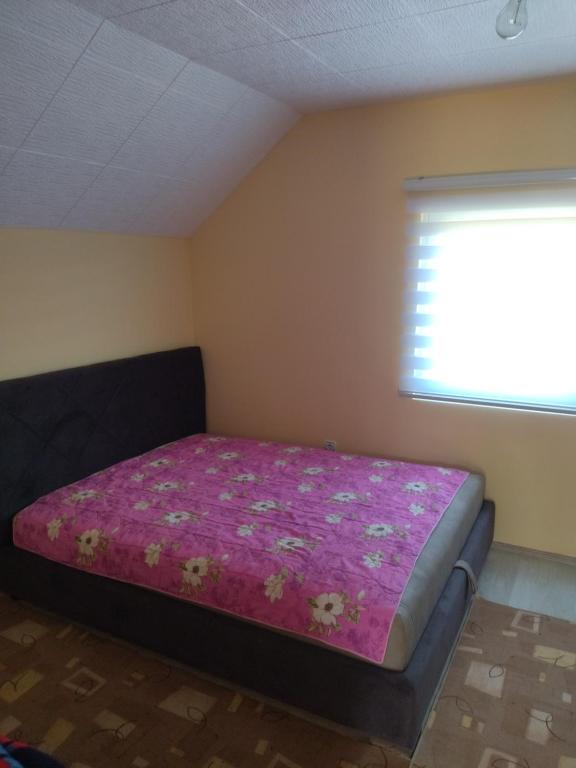 Postel nebo postele na pokoji v ubytování Rada smeštaj