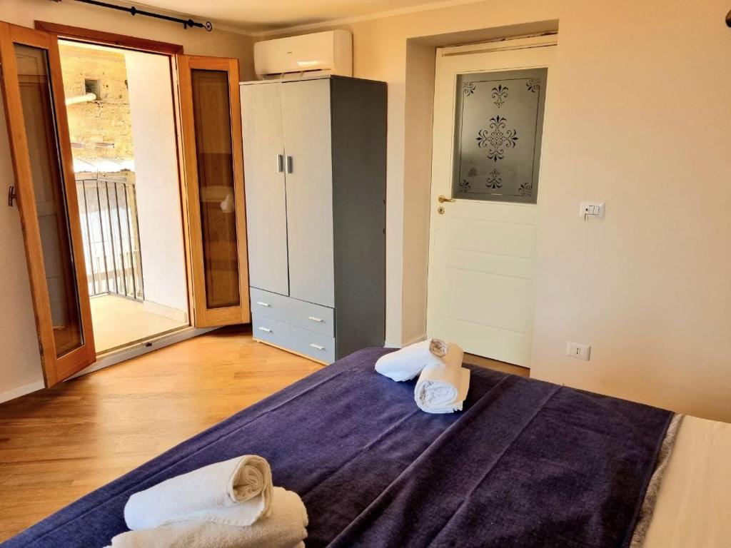 Postel nebo postele na pokoji v ubytování Atenea centro