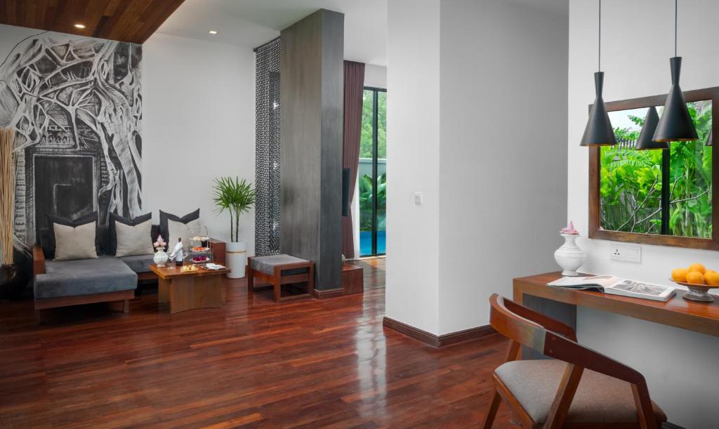 Posezení v ubytování Shintana Saya Residence