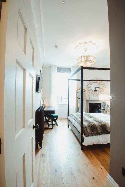 Postel nebo postele na pokoji v ubytování ch1 boutique stays