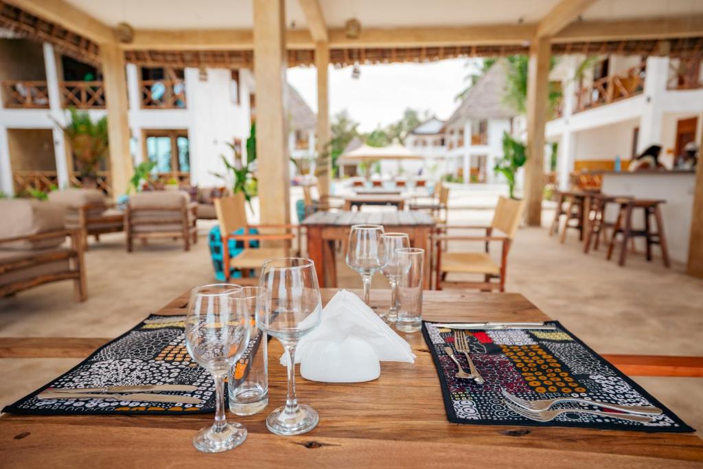 Restaurace v ubytování Mayai Ocean Resort