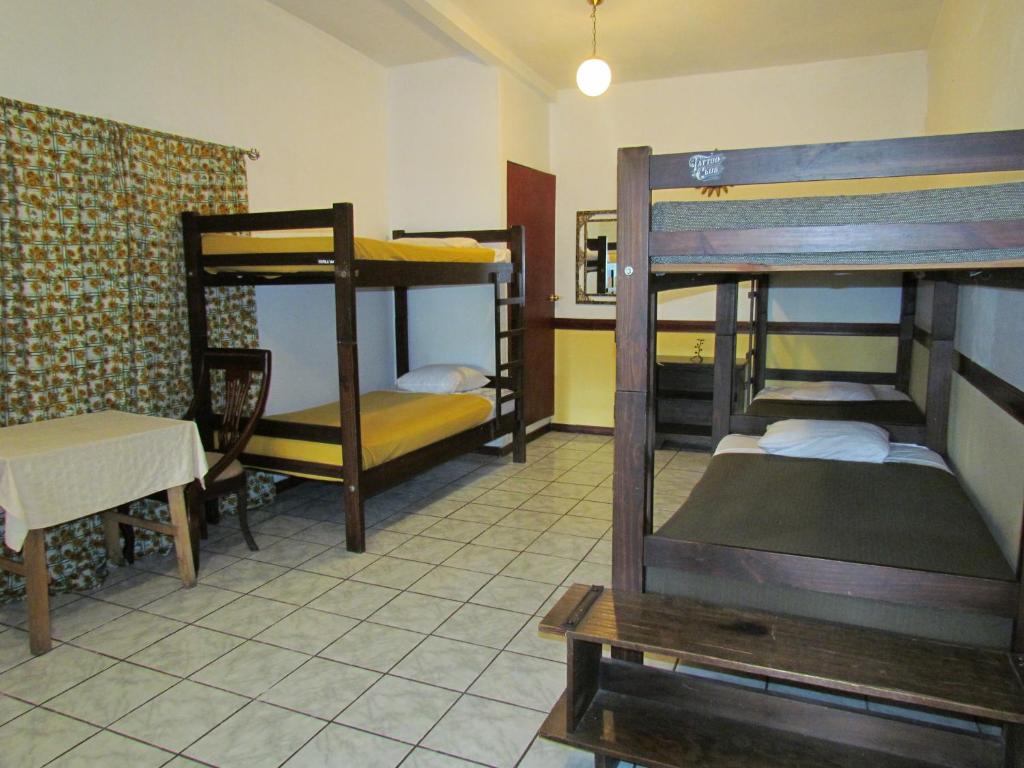 Hostel Shakti - Family Room With Shared Bathroom