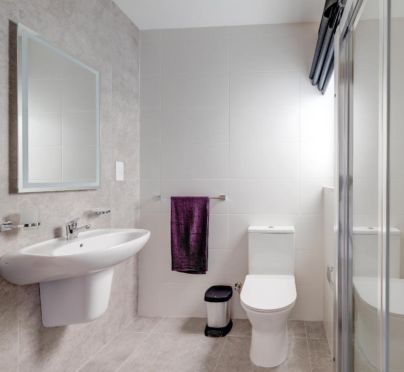 Valley's Edge Apartments - 16