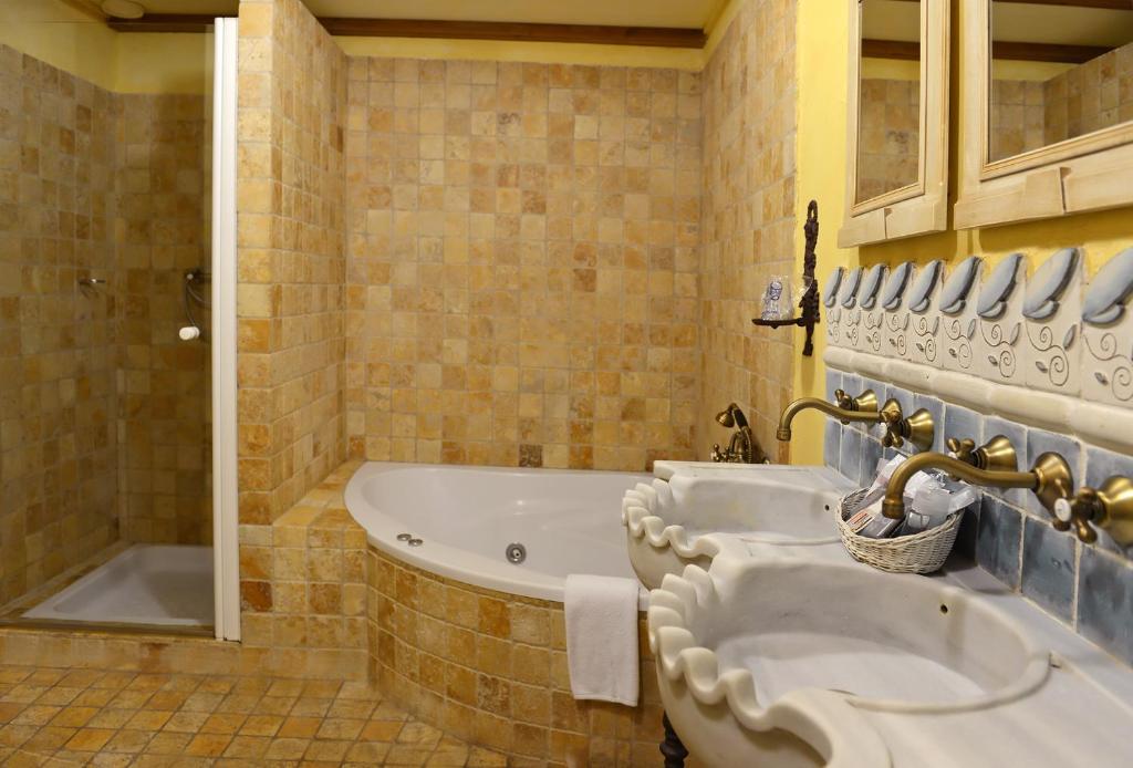 Jacuzzi Hotel Palacio de los Salcedo Baeza