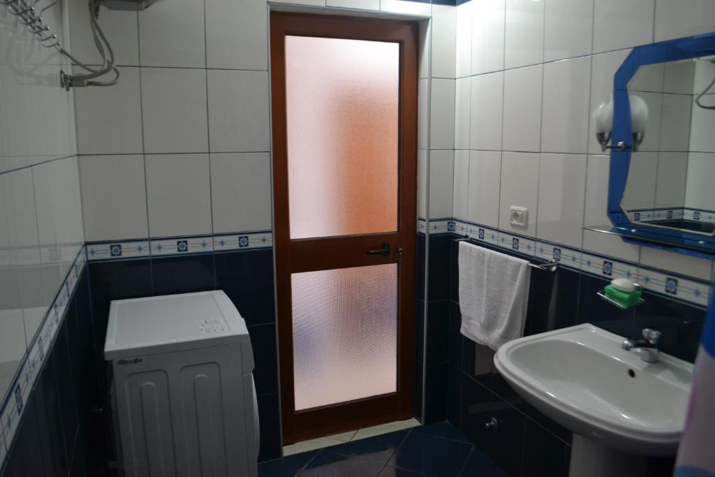 Studio Apartment Golem - Image 5