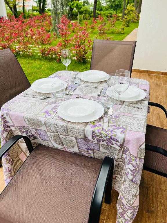 Posezení v ubytování Garden Villas