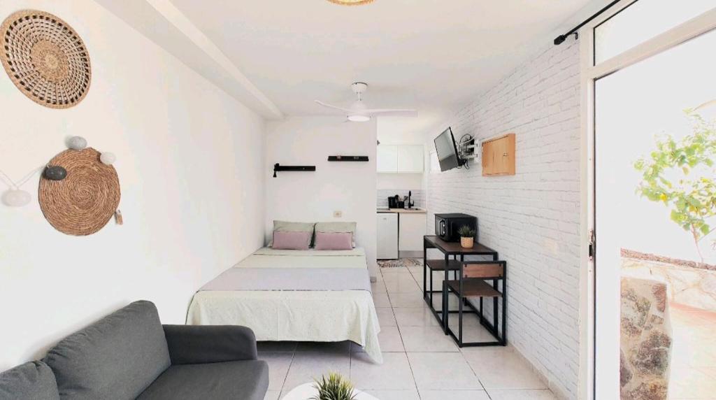 Isabel del Mar Estudio 2, Playa del Ingles – Updated 2023 Prices